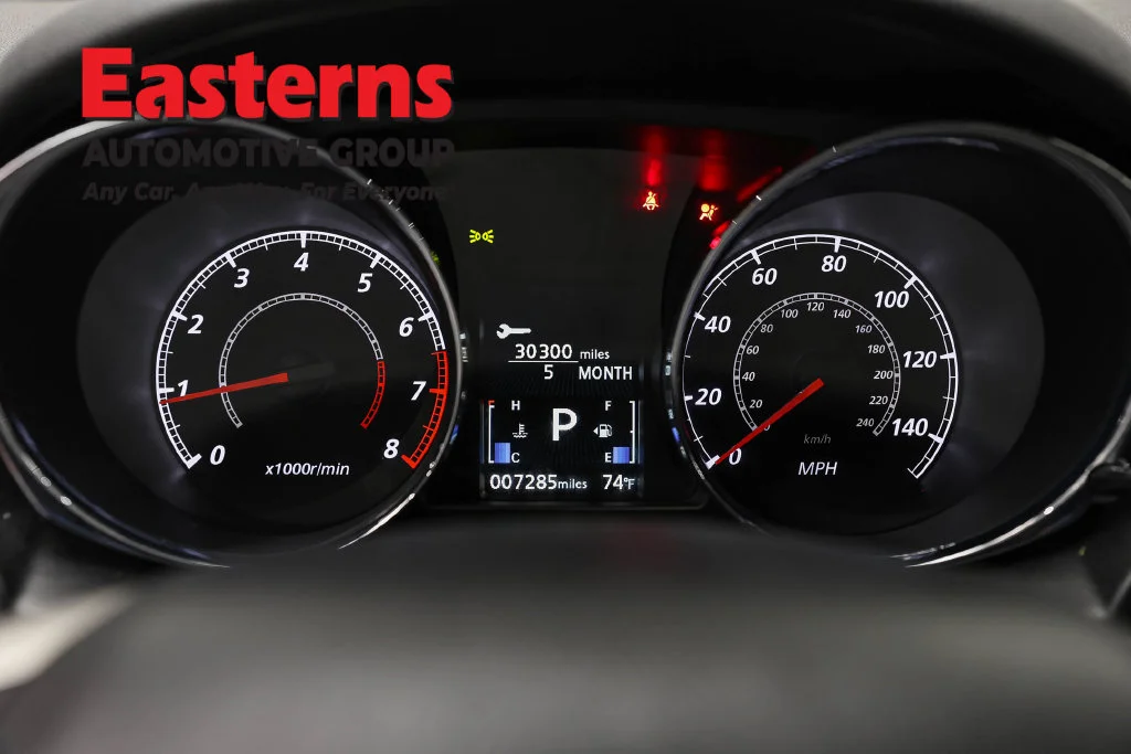 Used 2024 Gray Mitsubishi 2.0 ES image 17