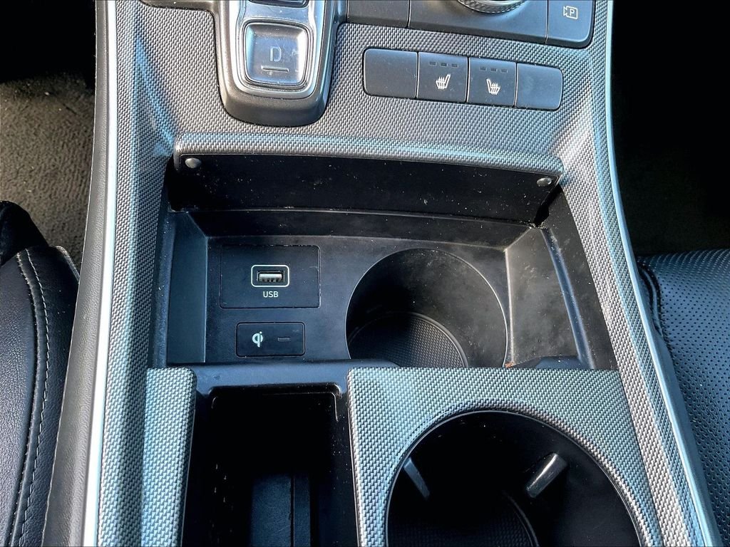 Used 2022 Silver Hyundai SEL image 12