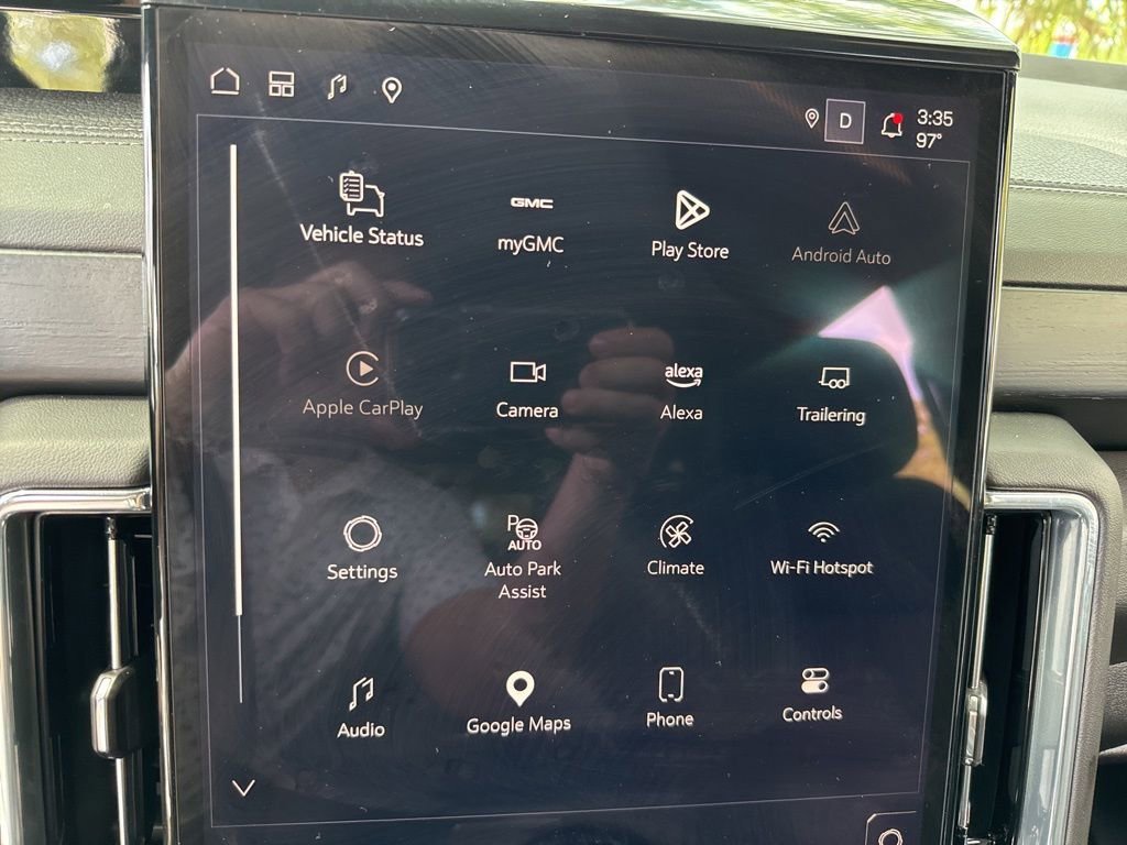 Used 2025 Sterling Metallic GMC Denali image 72