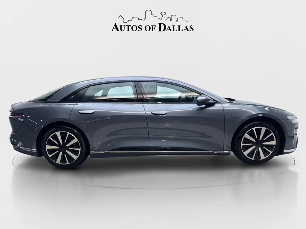 Used 2024 Gray Lucid Touring image 10