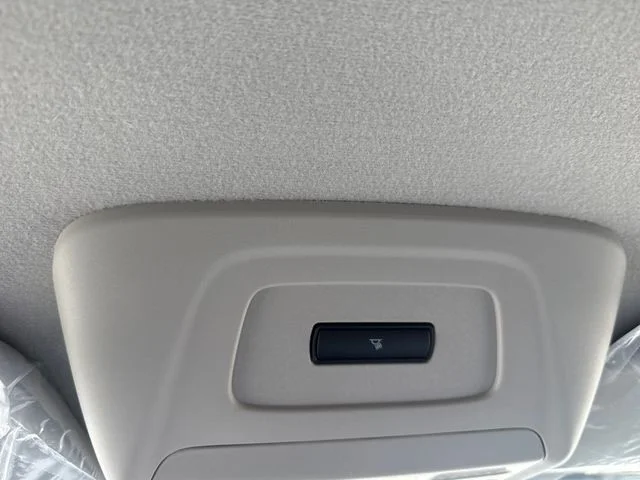 New 2025 Oxford White Ford Cargo Van image 28