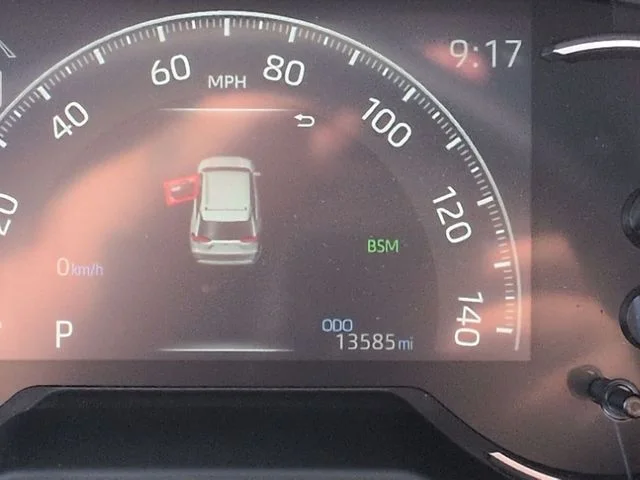 Used 2025 Gray Toyota XLE image 21