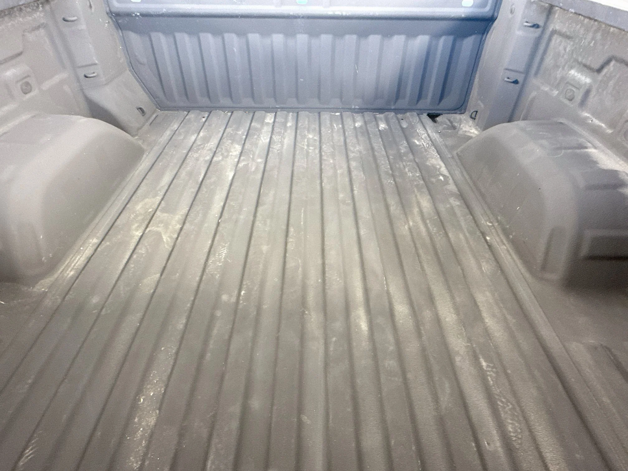 Used 2020 SUMMIT WHITE GMC SLE image 28