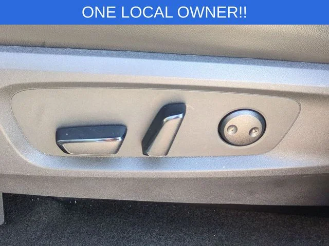 Used 2024 Gray Nissan Rock Creek image 17