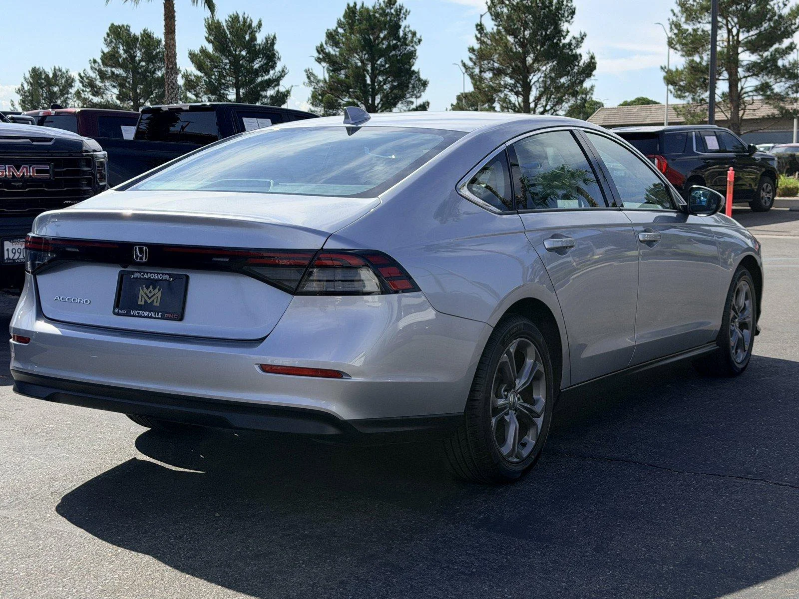 Used 2024  Honda EX image 6