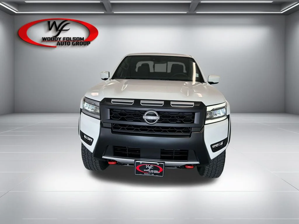 New 2027 White Nissan PRO-4X image 2