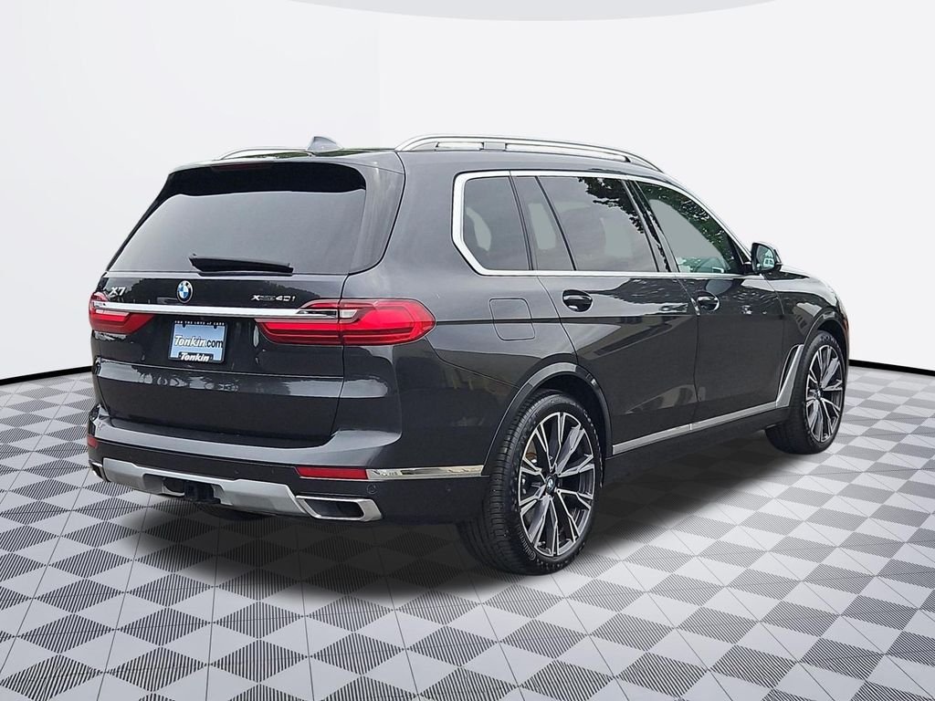 Used 2022 Dark Graphite Metallic BMW xDrive40i image 6
