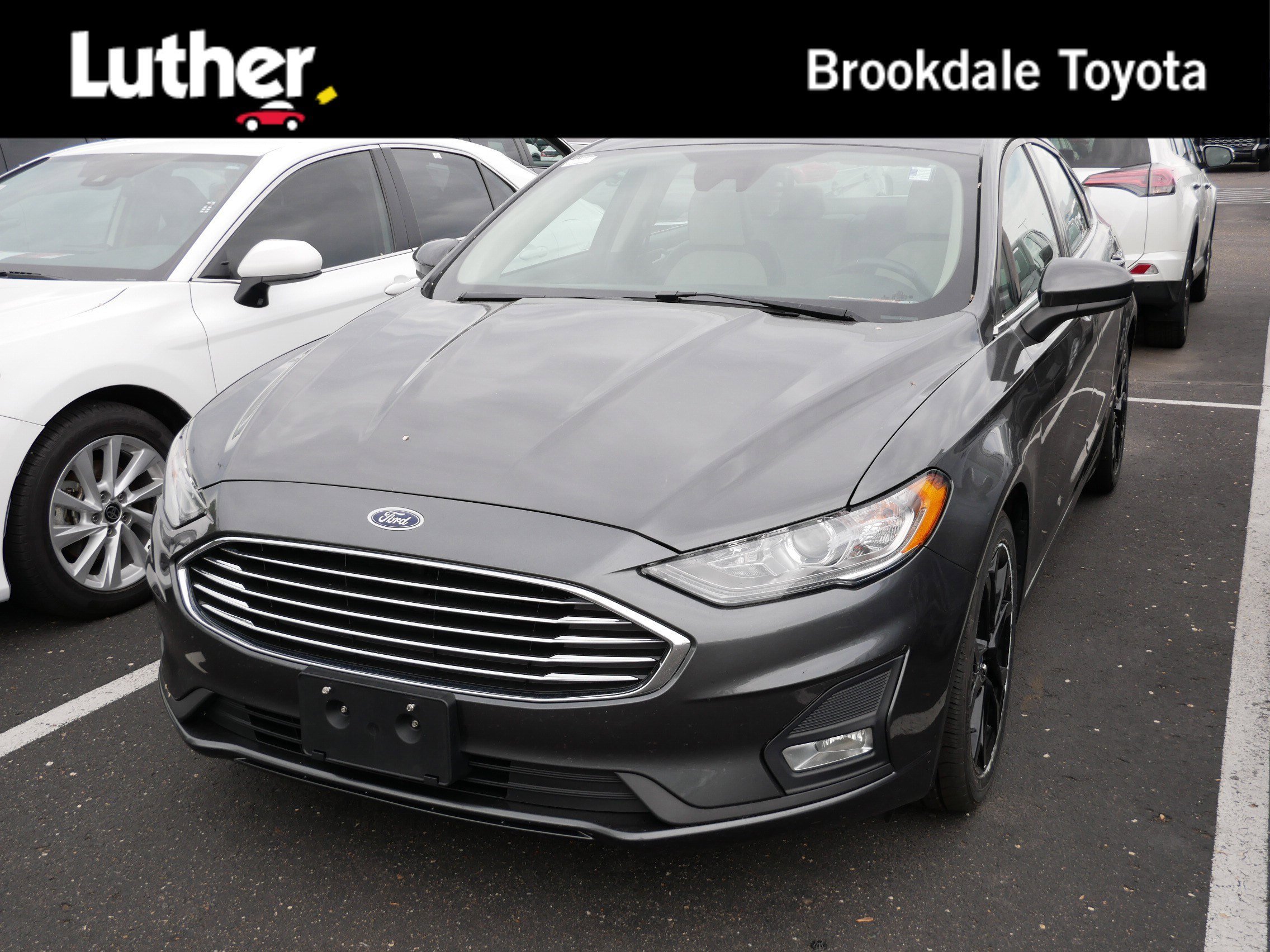 2020 Ford Fusion SE FWD's photo