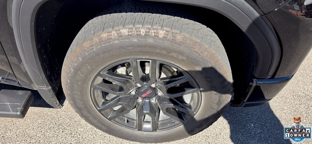 Used 2024 Onyx Black GMC Elevation image 8