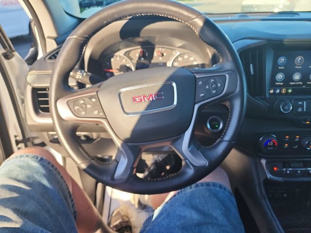 Used 2022 Summit White GMC AT4 image 13
