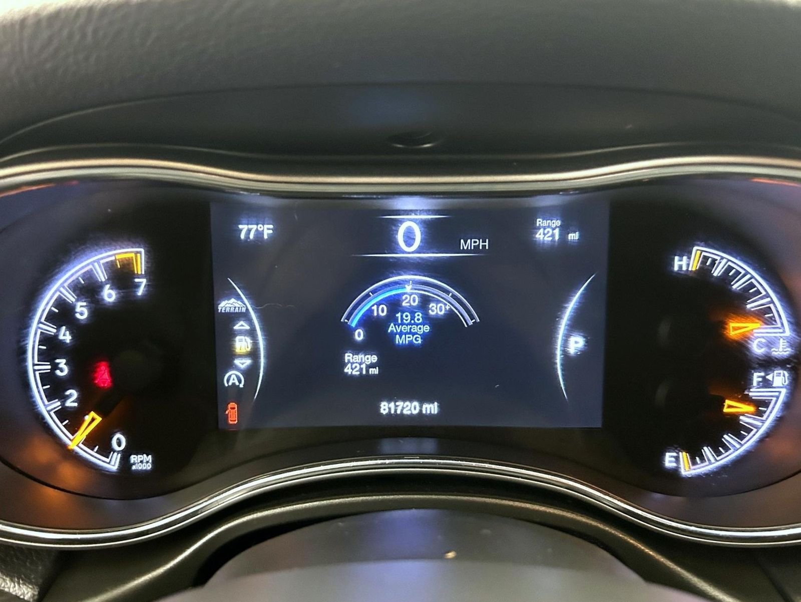 Used 2022 Gray Jeep Laredo X image 14