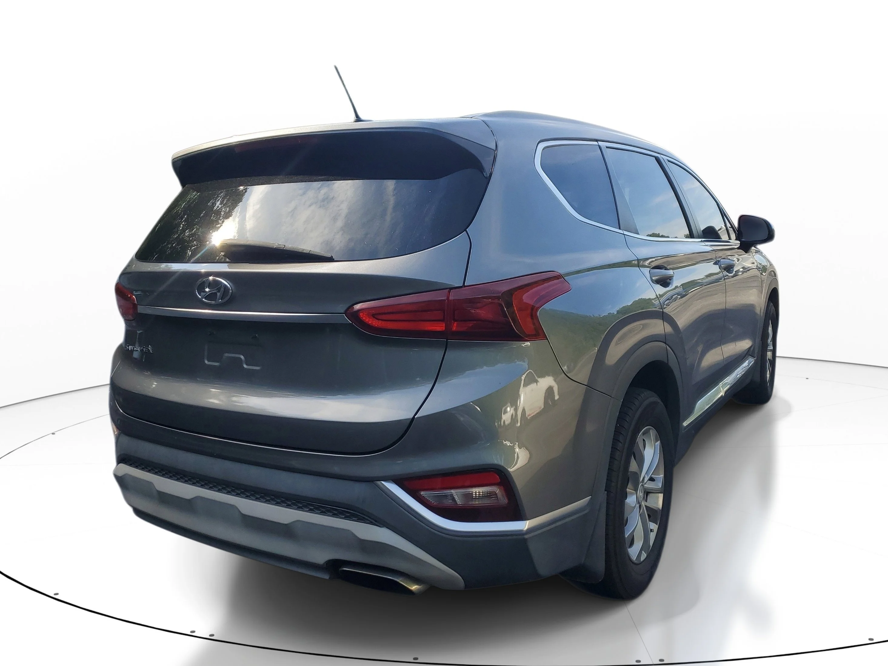 Used 2020 Machine Gray Hyundai SE image 6