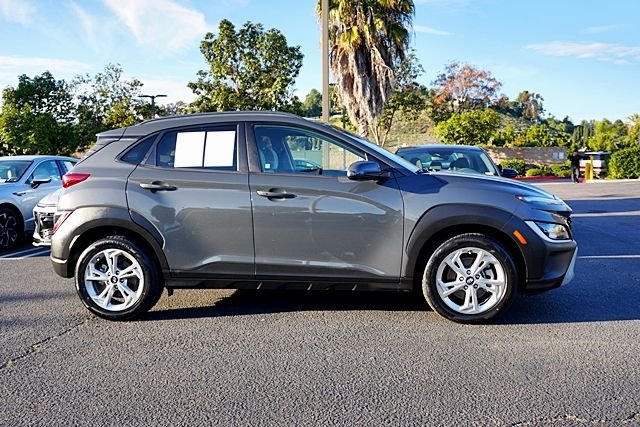 Used 2023 Gray Hyundai SEL image 6