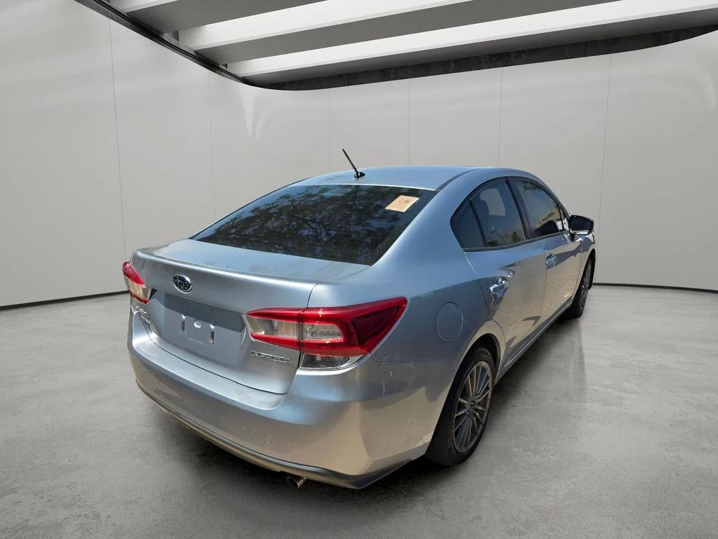Used 2019 Ice Silver Metallic Subaru 2.0i (CVT) image 9