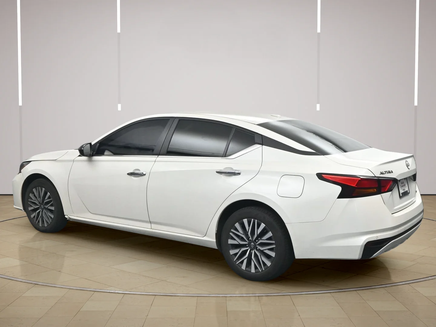 Certified Used 2024 Pearl White Tricoat Nissan 2.5 SV image 5