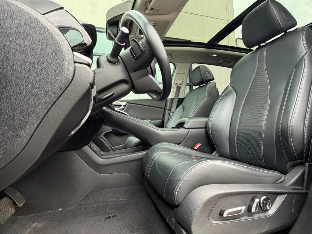 Used 2019 Black Acura Advance Package image 6