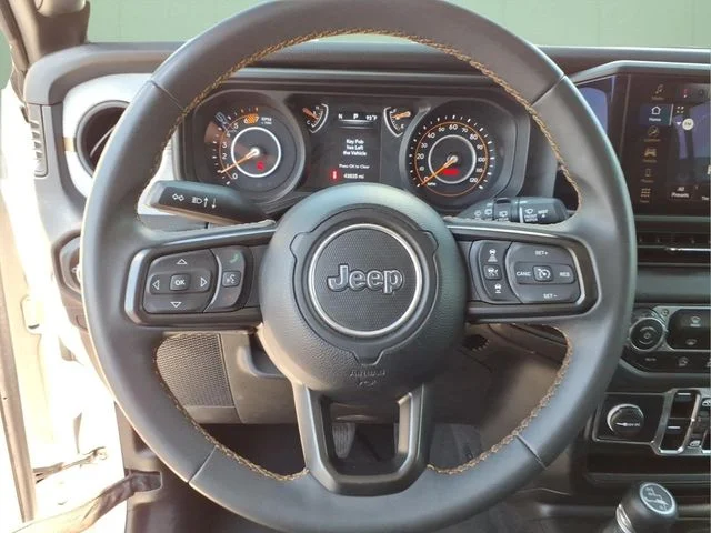 Used 2024 White Jeep Sport S image 23