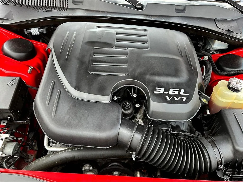 Certified Used 2022 Red Dodge SXT image 30