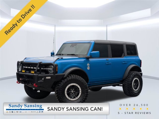 Used 2021 Blue Ford Outer Banks image 1