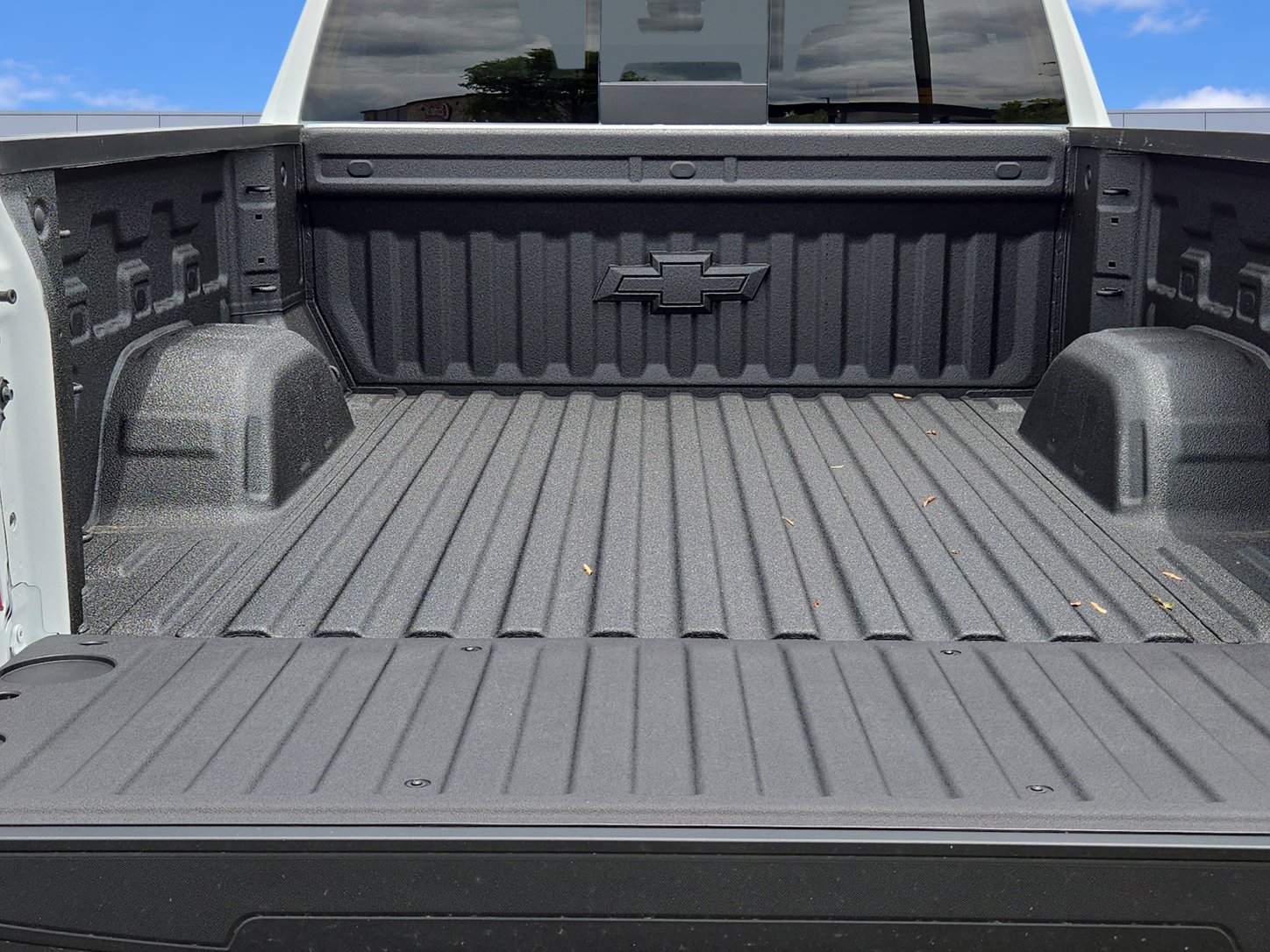 New 2026 Summit White Chevrolet LTZ image 10
