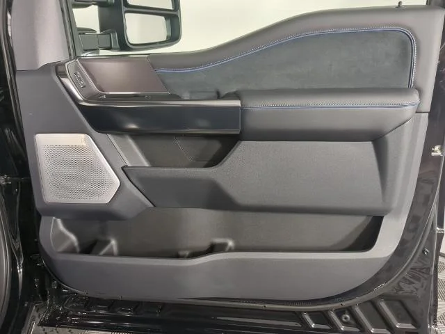 New 2026 Agate Black Metallic Ford F-250® Platinum® image 19