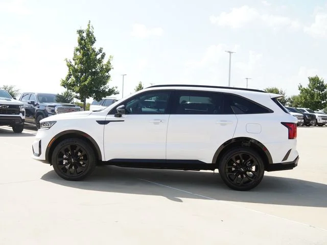 Used 2023 White Kia SX image 6