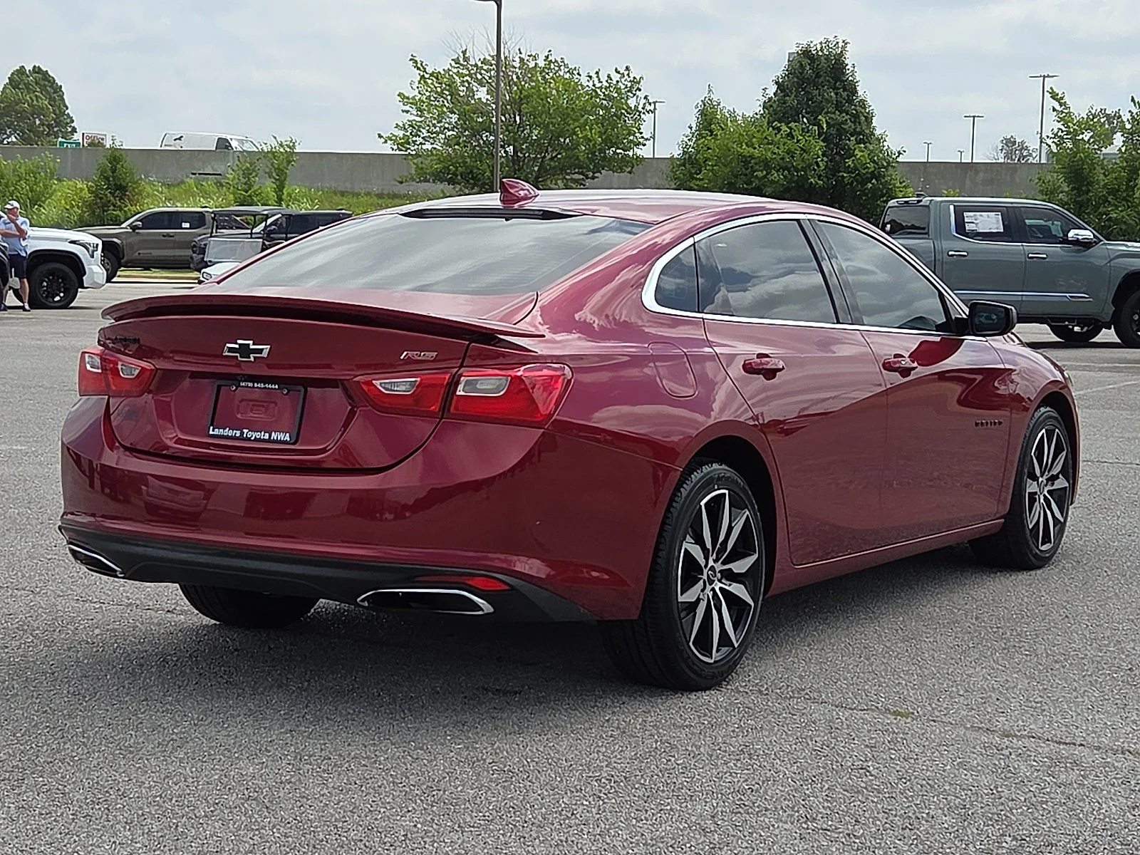 Used 2020 Cajun Red Tintcoat Chevrolet RS image 5