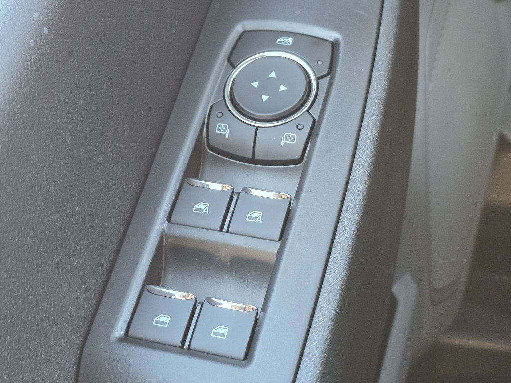 New 2026 Oxford White Ford XL image 32