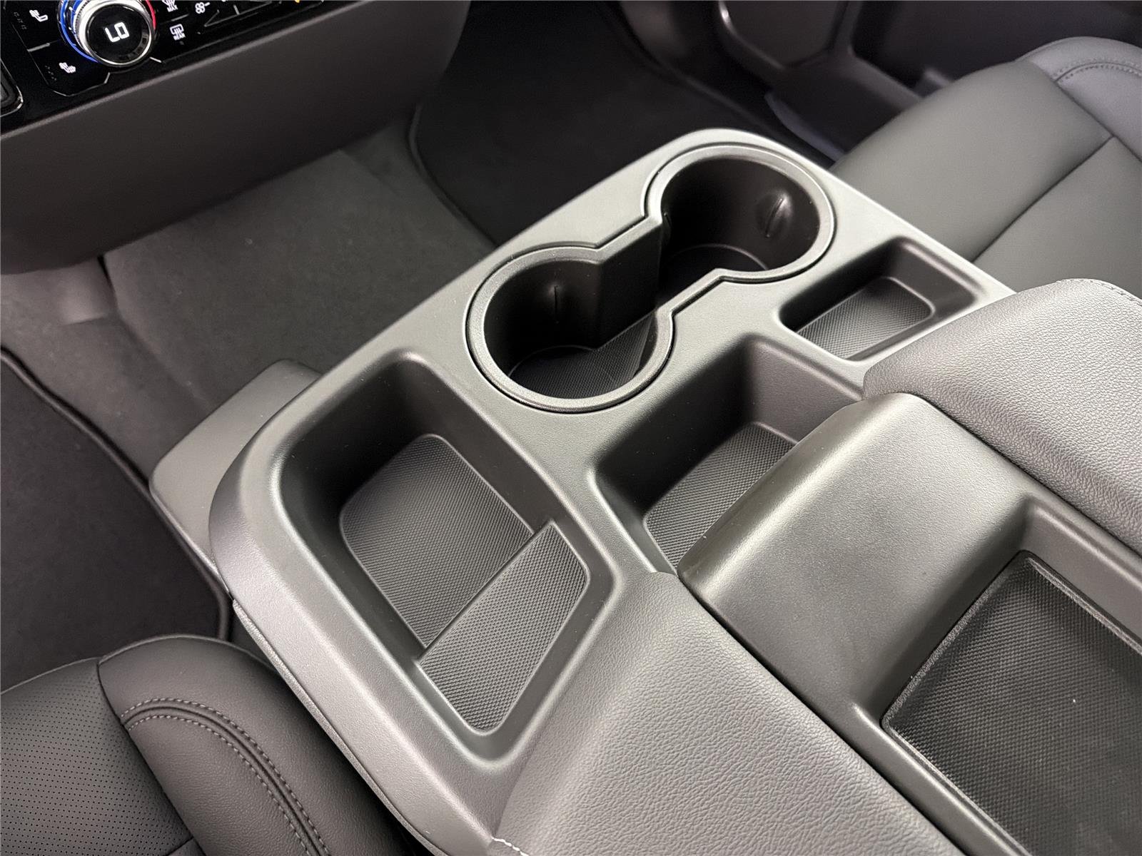 2026 GMC Sierra 1500 SLT - Photo 30