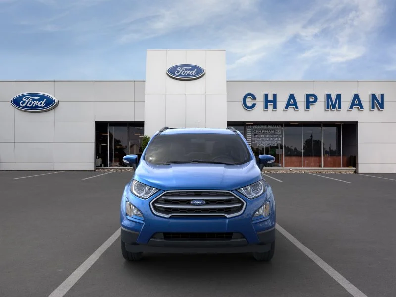 New 2021 Lightning Blue Metallic Ford SE image 6