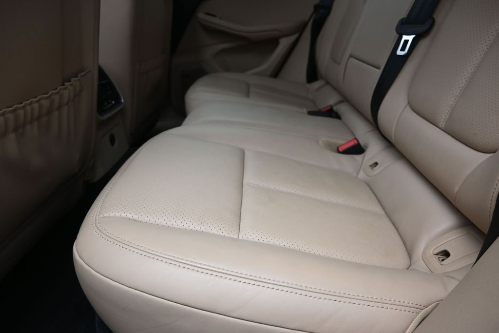 Used 2024 White Porsche Base image 16