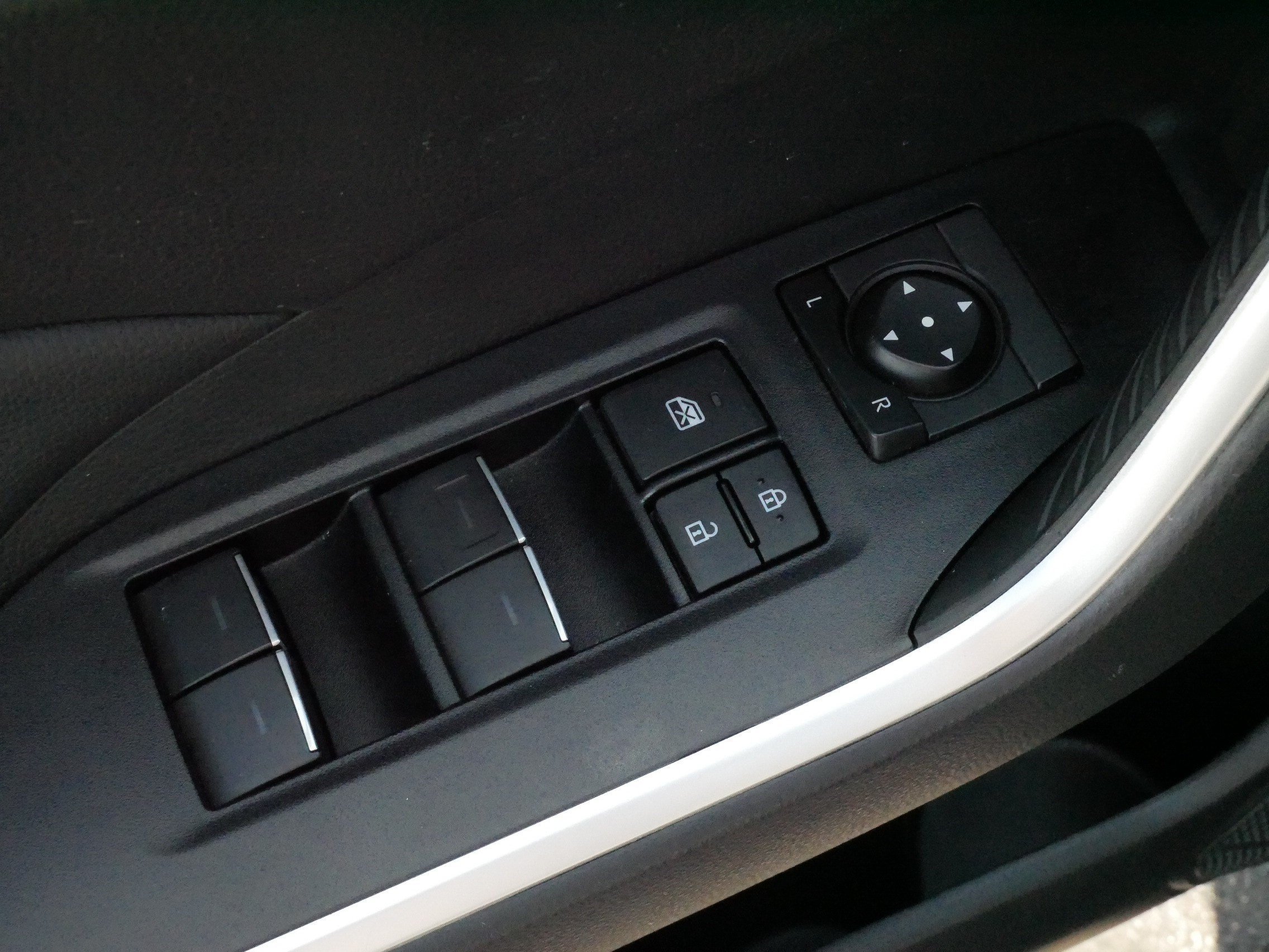 Certified Used 2025 DK. BLUE MC. Toyota XLE image 19