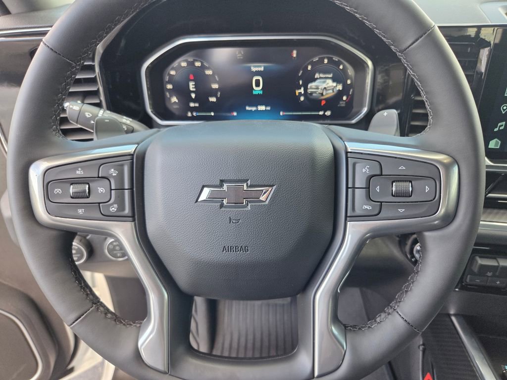 New 2026 Summit White Chevrolet RST image 39