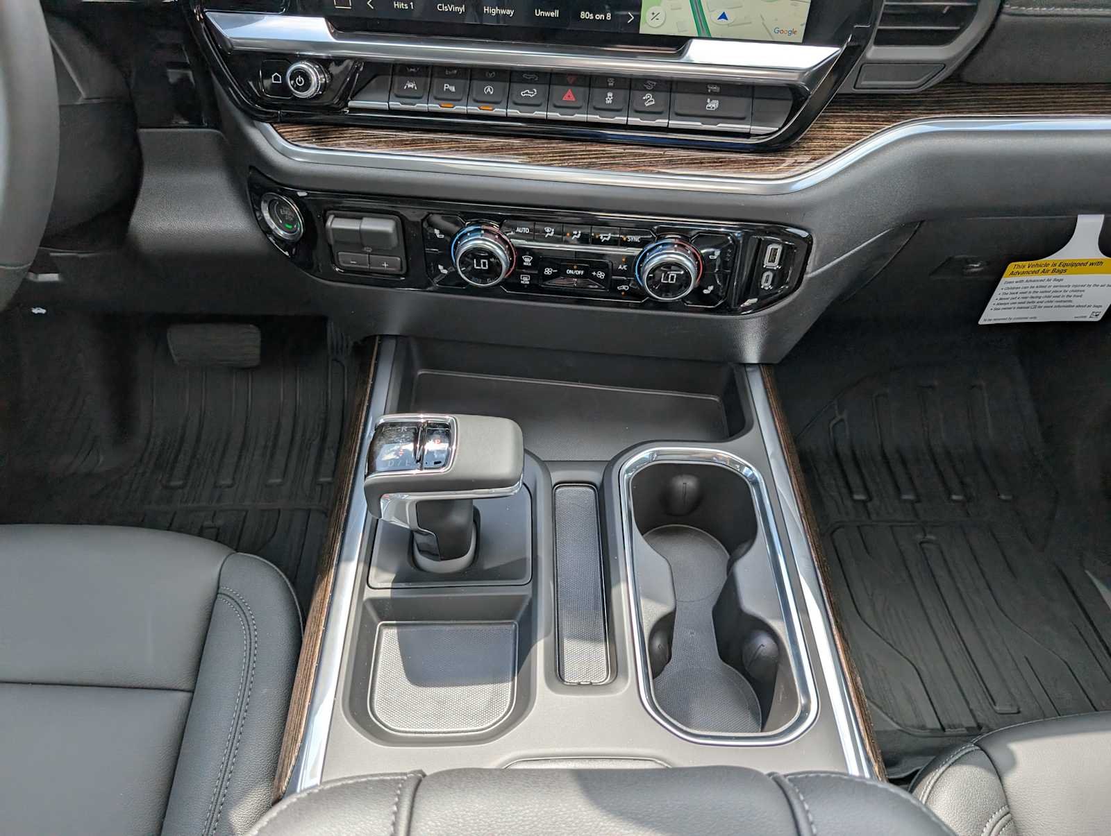 New 2026 Sterling Metallic GMC Elevation image 13