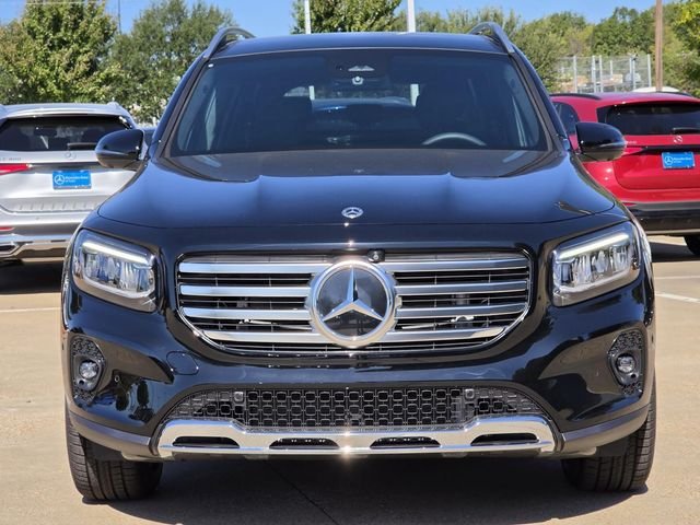 New 2026 Night Black Mercedes-Benz GLB 250 image 2