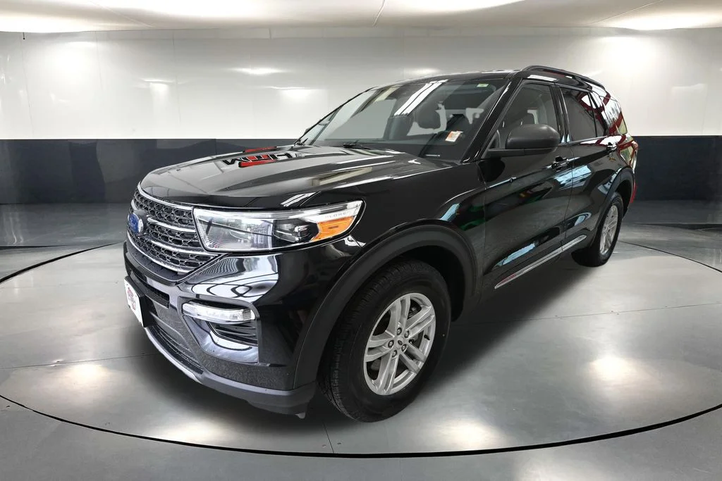 Used 2022 Black Ford XLT image 11