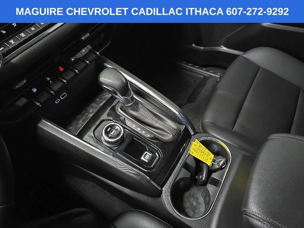 Used 2023 White GMC Elevation image 26