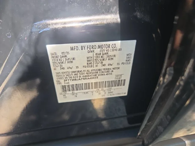 Used 2025 Black Ford XLT image 40