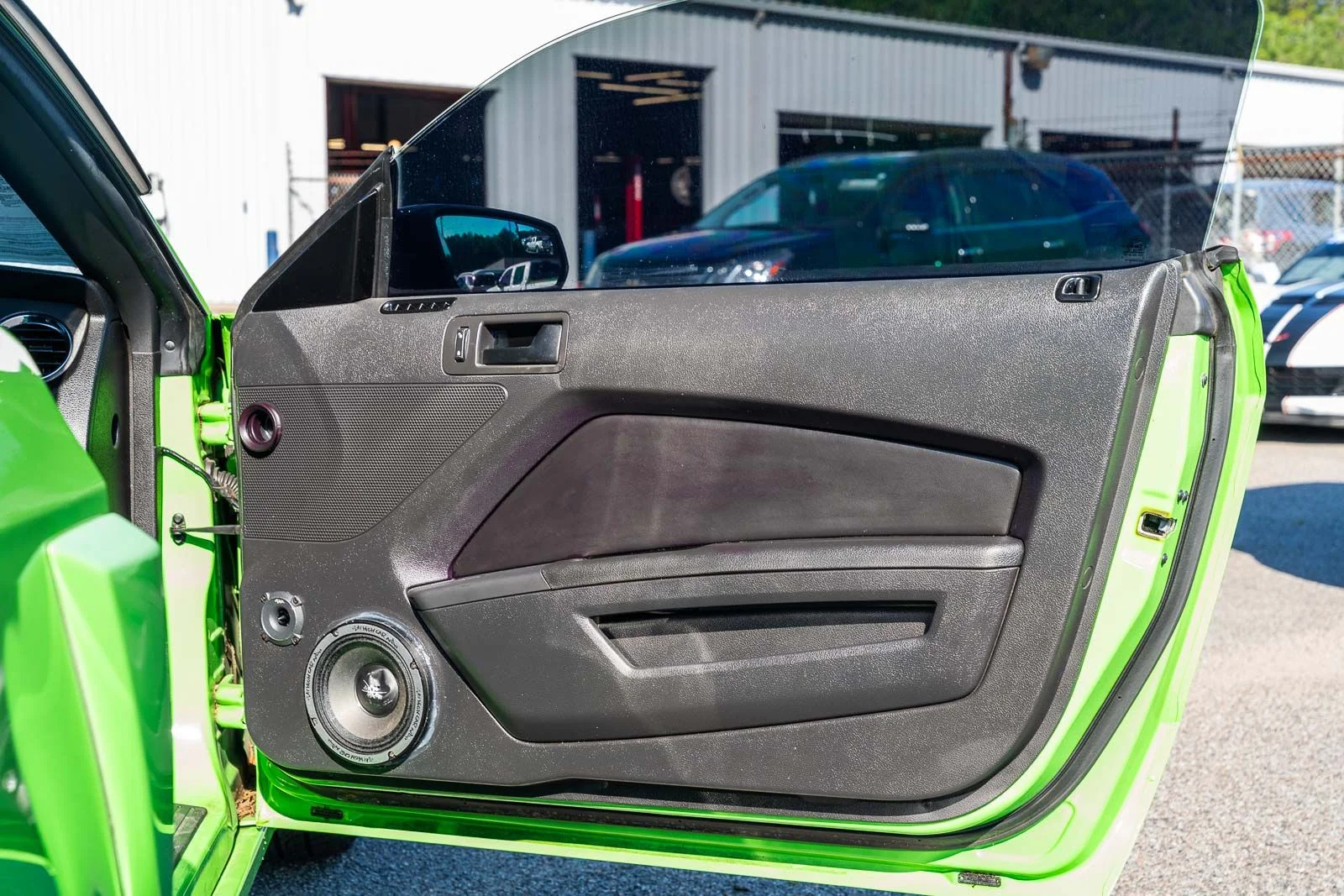 Used 2014 Green Ford GT image 12