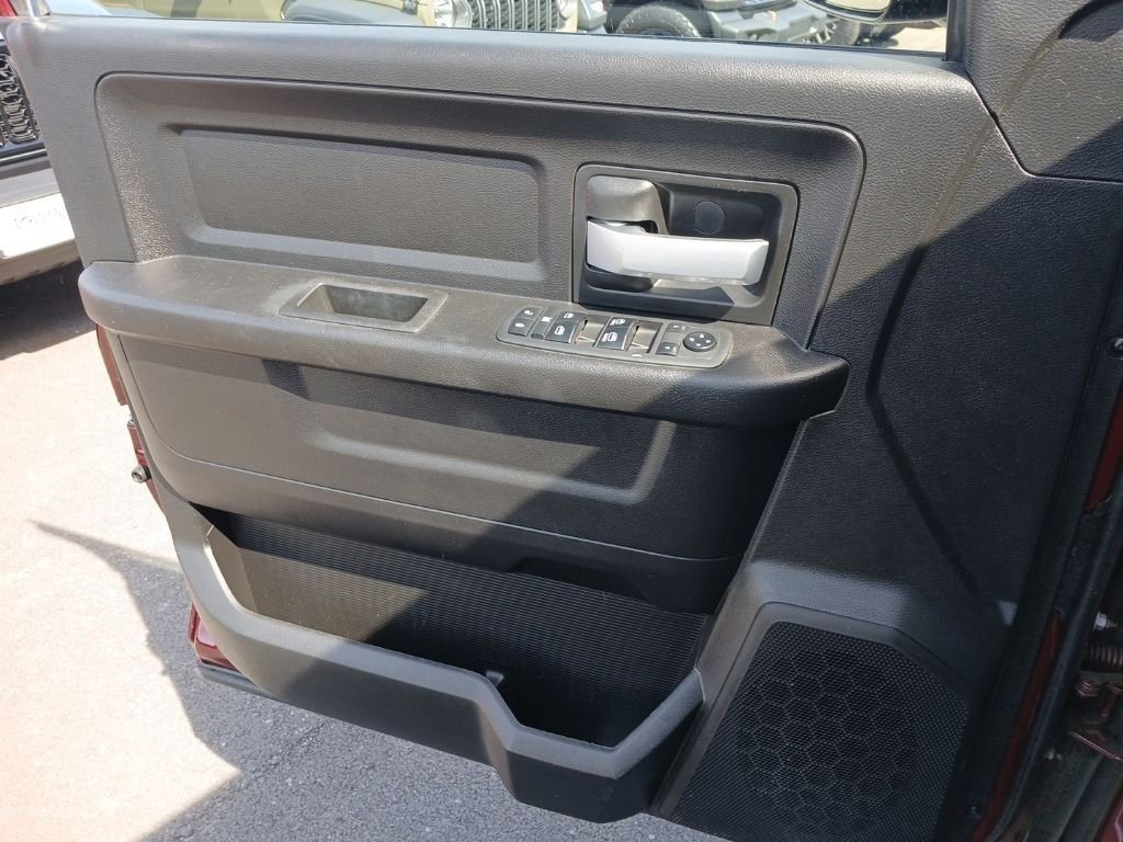 Used 2019 Red Ram Tradesman image 25