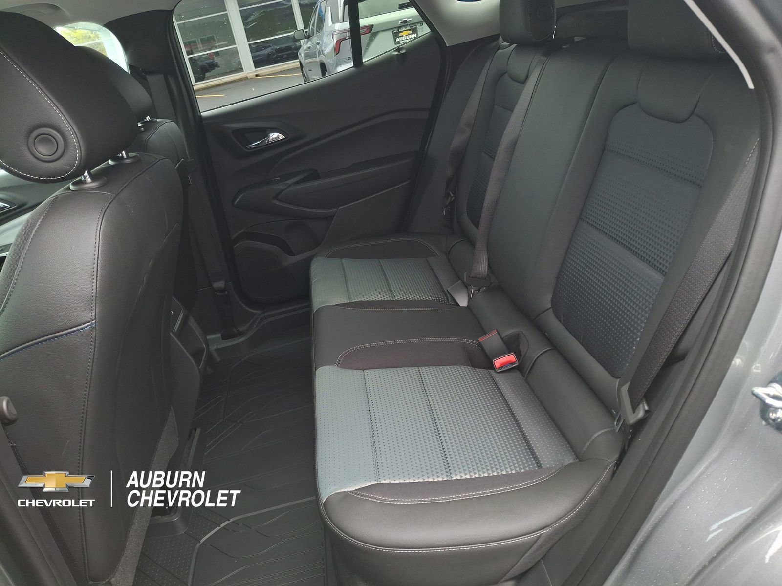 2026 Chevrolet Trax LT - Photo 18
