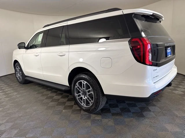 New 2026 Star White Metallic Tri-Coat Ford Active image 6