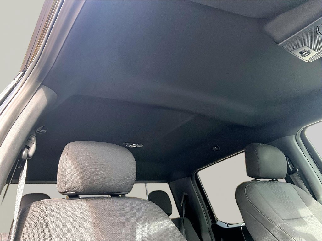 Used 2020 Black Ford XLT image 22