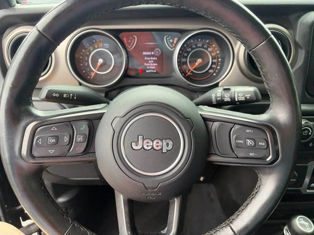 Certified Used 2018 Black Jeep Sport S image 20