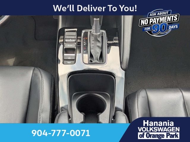 Used 2023 White Acura NAVI image 17