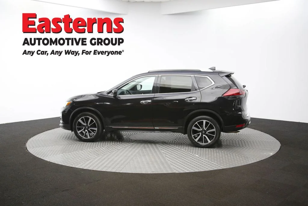 Used 2020 Black Nissan SL image 67