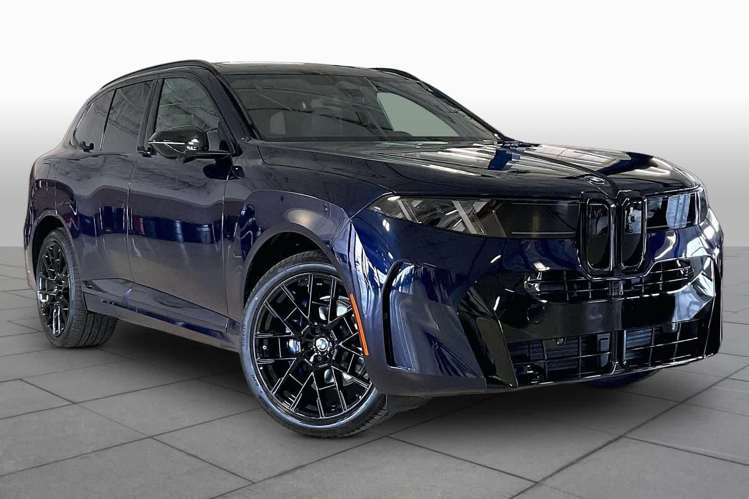 New 2027 Tanzanite Blue II Metallic BMW 40 xDrive image 2