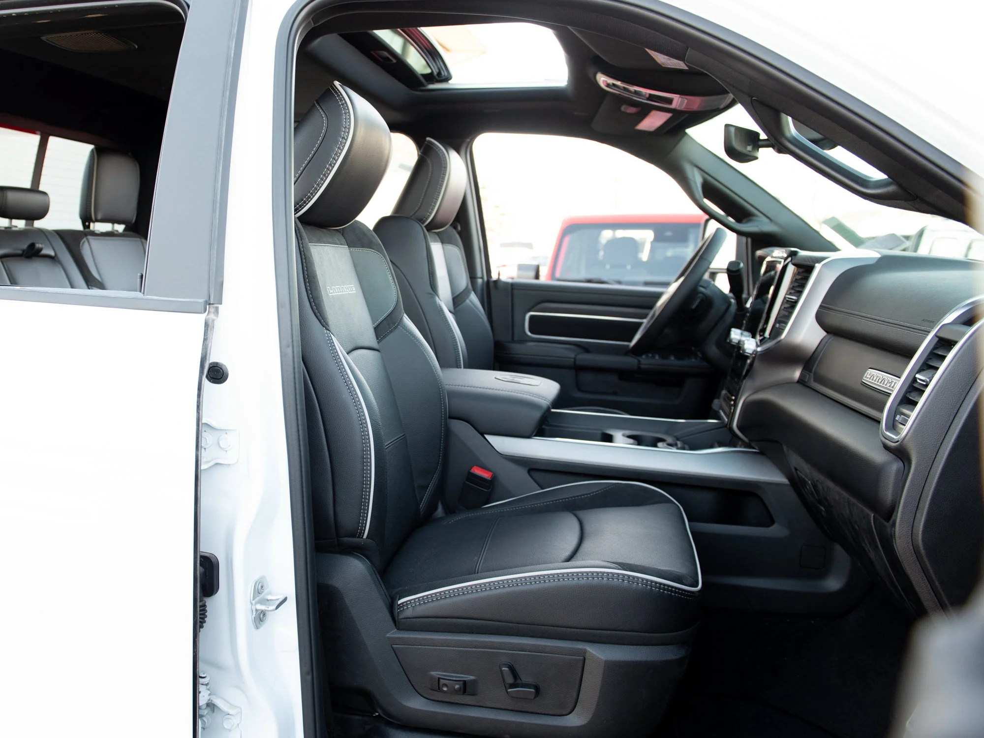 New 2026 White RAM Laramie* image 21