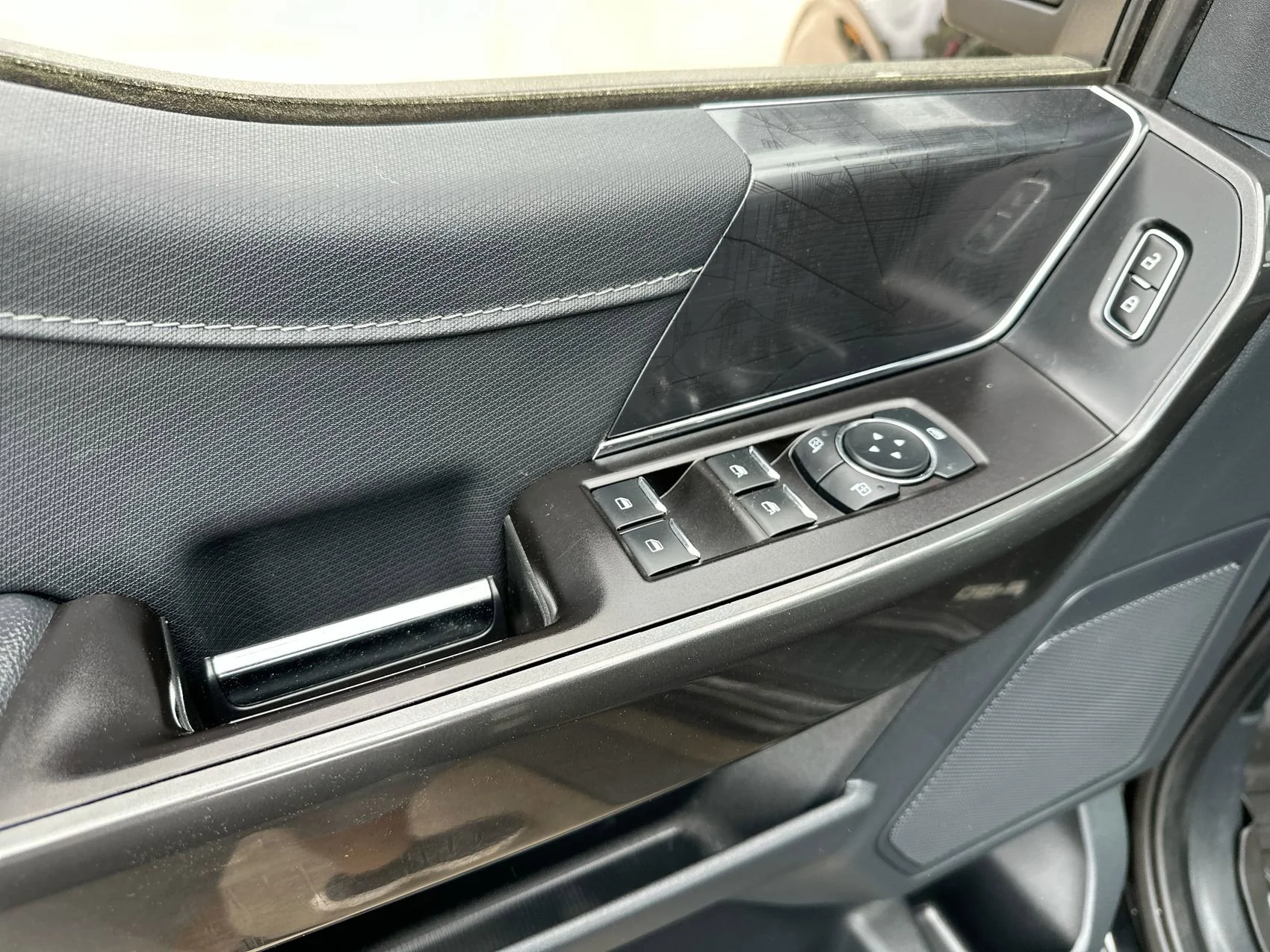 Used 2023 Black Metallic Ford XLT image 13
