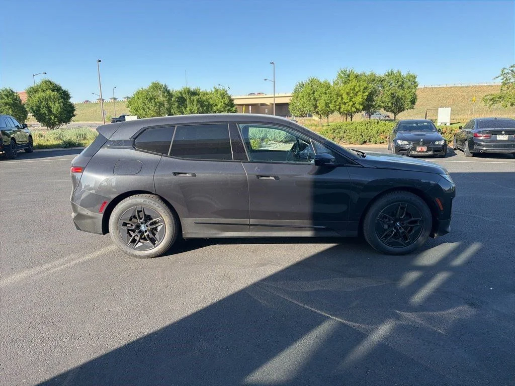 Certified Used 2023 Gray BMW xDrive50 image 6